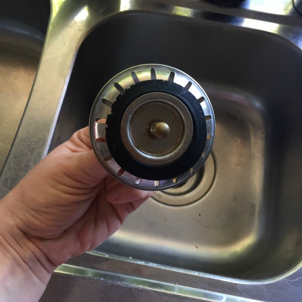 How to Replace a Kitchen Sink Basket Strainer